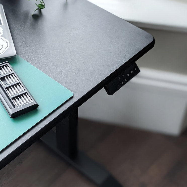black-standing-desk-4
