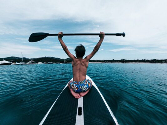 what size paddle board