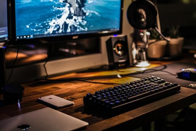 best gaming desks 2021